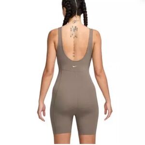 Nike Zenvy Short Bodysuit - athleisure